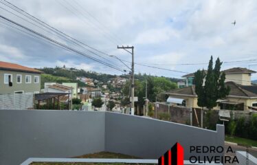 Belíssima casa 02 dormitórios e 145m² de área útil recém construída em Serra Negra – SP