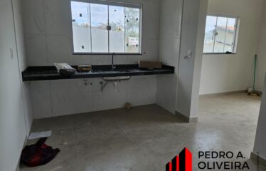 Belíssima casa 02 dormitórios e 145m² de área útil recém construída em Serra Negra – SP