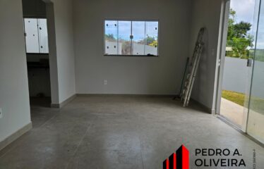 Belíssima casa 02 dormitórios e 145m² de área útil recém construída em Serra Negra – SP