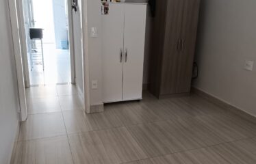 Casa 02 dormitórios e 308m² de área total no centro de Serra Negra – SP