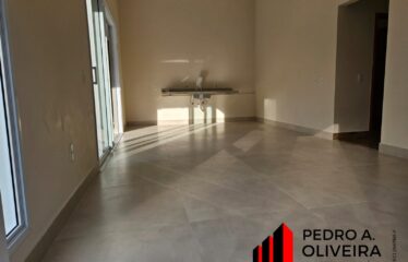 Belíssima e moderna casa 03 dormitórios e 397m² de área total em Serra Negra – SP