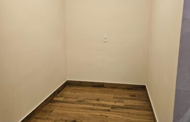 Belíssima e moderna casa 03 dormitórios e 397m² de área total em Serra Negra – SP