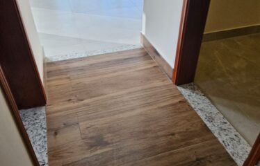Belíssima e moderna casa 03 dormitórios e 397m² de área total em Serra Negra – SP