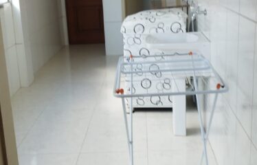 Apartamento 03 dormitórios e 120m² de área útil no centro de Serra Negra – SP
