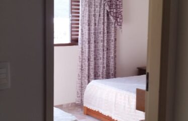 Apartamento 03 dormitórios e 120m² de área útil no centro de Serra Negra – SP