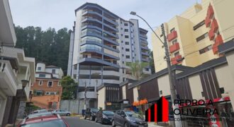 Apartamento 02 dormitórios e 85m² de área útil no centro de Serra Negra – SP