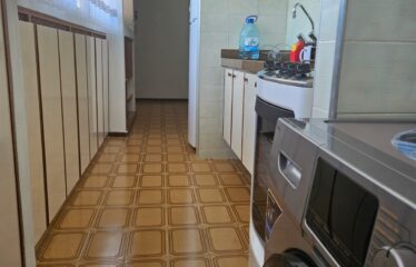 Apartamento 02 dormitórios e 67m² de área útil próximo ao centro em Serra Negra – SP