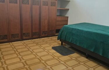 Apartamento 02 dormitórios e 67m² de área útil próximo ao centro em Serra Negra – SP