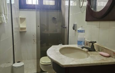 Chácara 03 dormitórios e 1753m² de área total no centro de Serra Negra – SP
