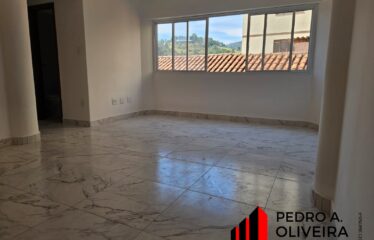 Apartamento 02 dormitórios e 85m² de área útil no centro de Serra Negra – SP